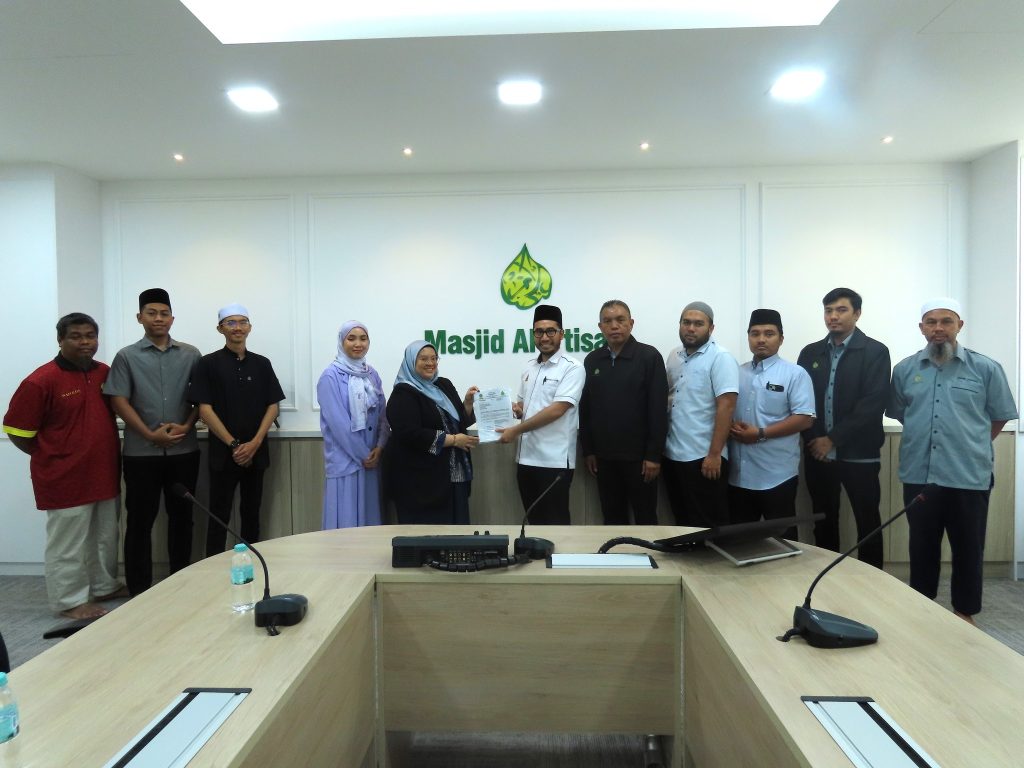 KE ARAH PENGURUSAN BERKUALITI TINGGI